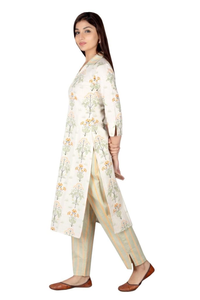 JAIPURETHNICWEAVES Women's Cotton Flax Floral Printed Straight Kurta & Palazzo Set