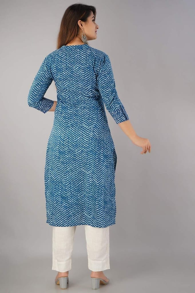 JAIPURETHNICWEAVES Women's Cotton Cambric Zig Zag Printed Straight Kurta (Blue)