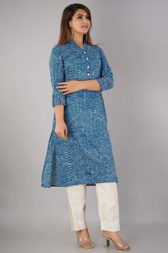 JAIPURETHNICWEAVES Women's Cotton Cambric Zig Zag Printed Straight Kurta (Blue)