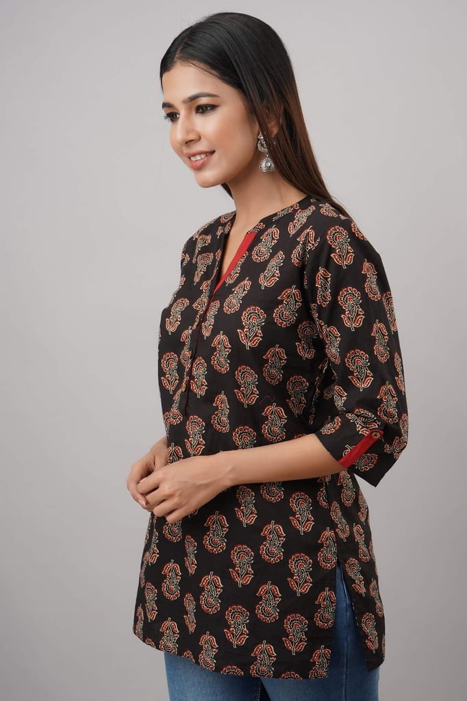 JAIPURETHNICWEAVESWomen's Cotton Cambric Block Print Straight Tunic (Black)