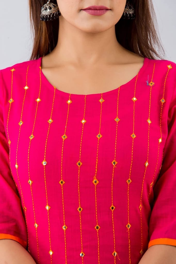 JAIPURETHNICWEAVESWomens Cotton Blend Embellished Straight Kurta (Pink)