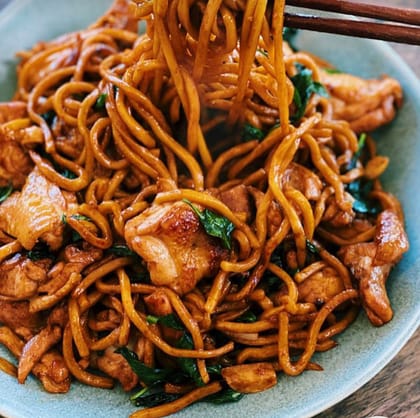 Wheat Noodles - Udon Noodles Chili Garlic - Seafood