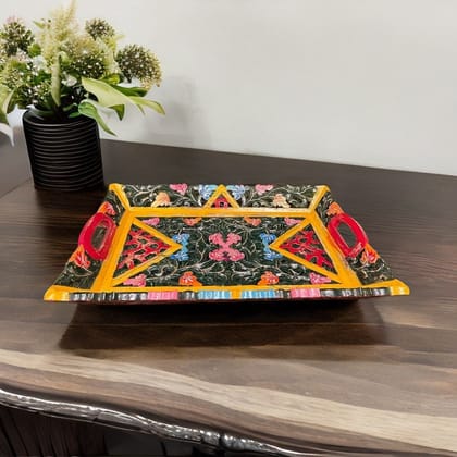 Handicraft Serving-Tray, Kitchen Decors Carved Wooden Tray
