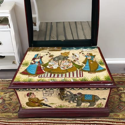 Wooden Antique Makeup Box & Jewelry Box