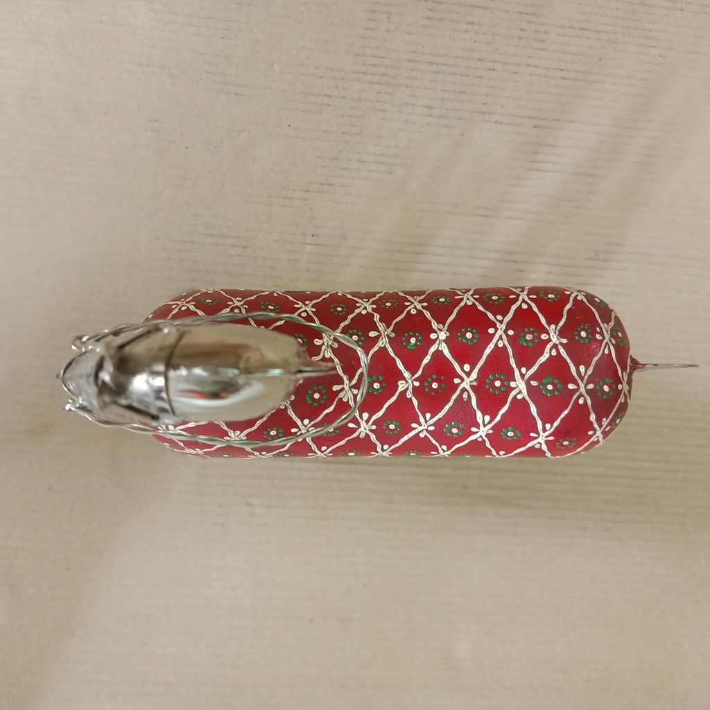 Hand Painted Wood and Metal 10 Bell Horse Showpiece- livingroom