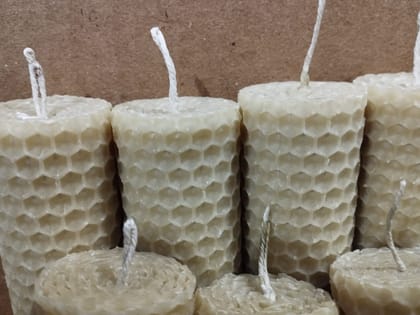 Natural Bee Wax Candles (Pack of 10)
