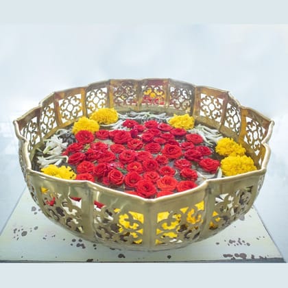 Kezevel Metal Decorative Urli Bowl - Golden Finish Traditional Handcrafted Urli Bowl for Flowers and Candles, Urli Pots, Size 48.26X48.26X21 CM