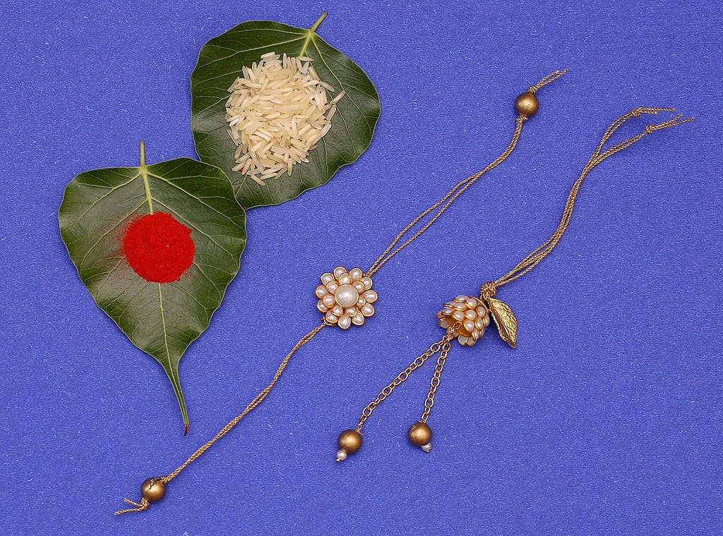 Abhaah BHAIYAA BHABHI KUNDAN LUMBA RAKHI COMBO SET