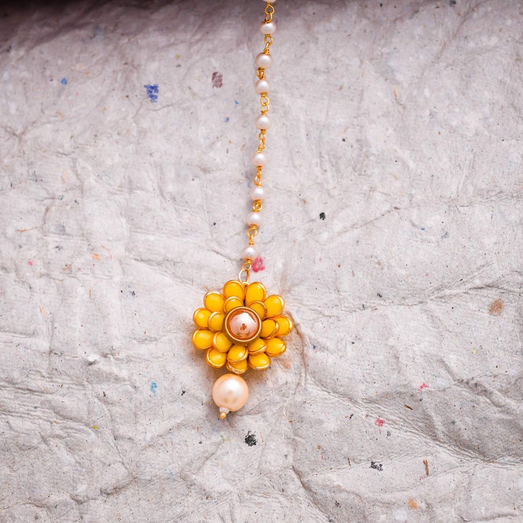 Abhaah kundan flower pearl chain maang tikka for women and girls