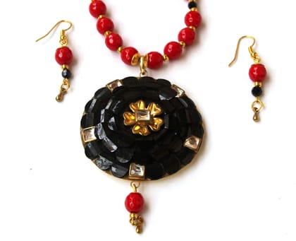 Unique Dazzling Beads Jewelry Set