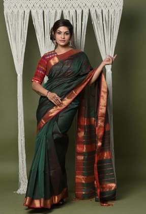 Handloom Cotton Silk Maheshwari Saree With Sleek Golden Border~dark green