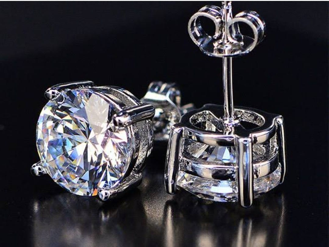 Buy Clover Petal Diamond Stud Earrings Online | CaratLane
