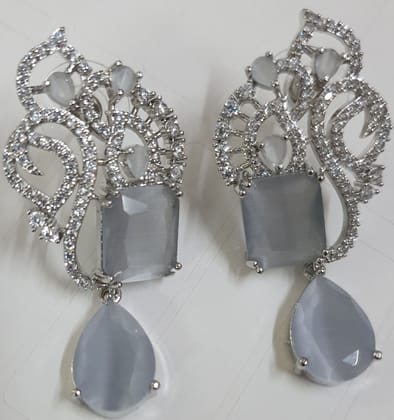 American Diamond with stone work party wear earringsz American Diamond with stone work party wear earringsz