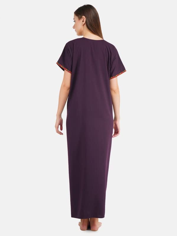 KOI lissybissy Diamond Shape Embroidered Nightgown