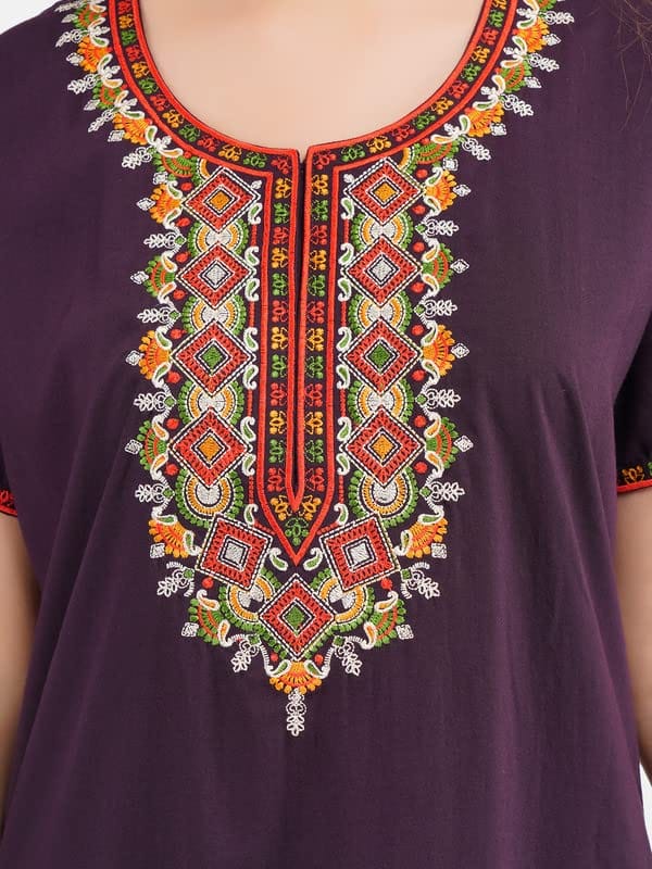 KOI lissybissy Diamond Shape Embroidered Nightgown