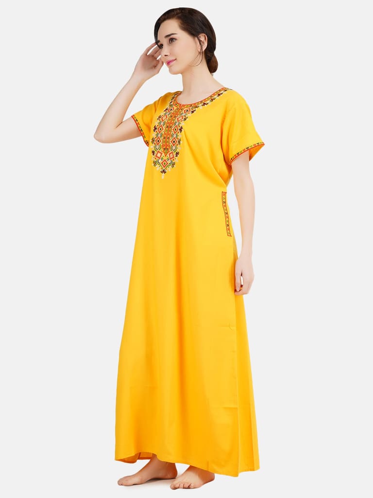 KOI lissybissy Diamond Shape Embroidered Nightgown