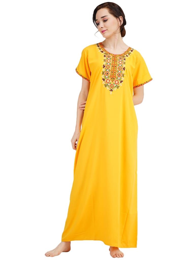 KOI lissybissy Diamond Shape Embroidered Nightgown