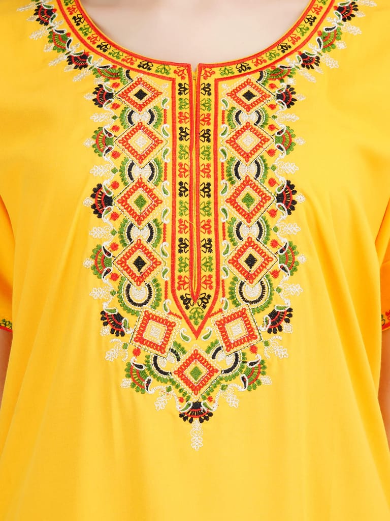 KOI lissybissy Diamond Shape Embroidered Nightgown