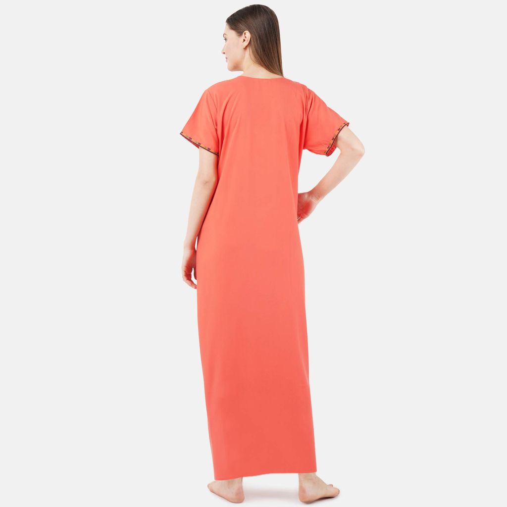 KOI lissybissy Diamond Shape Embroidered Nightgown