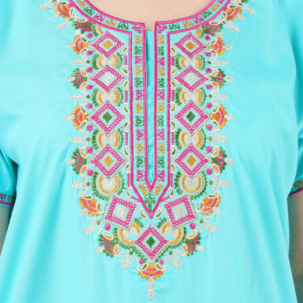 KOI lissybissy Diamond Shape Embroidered Nightgown