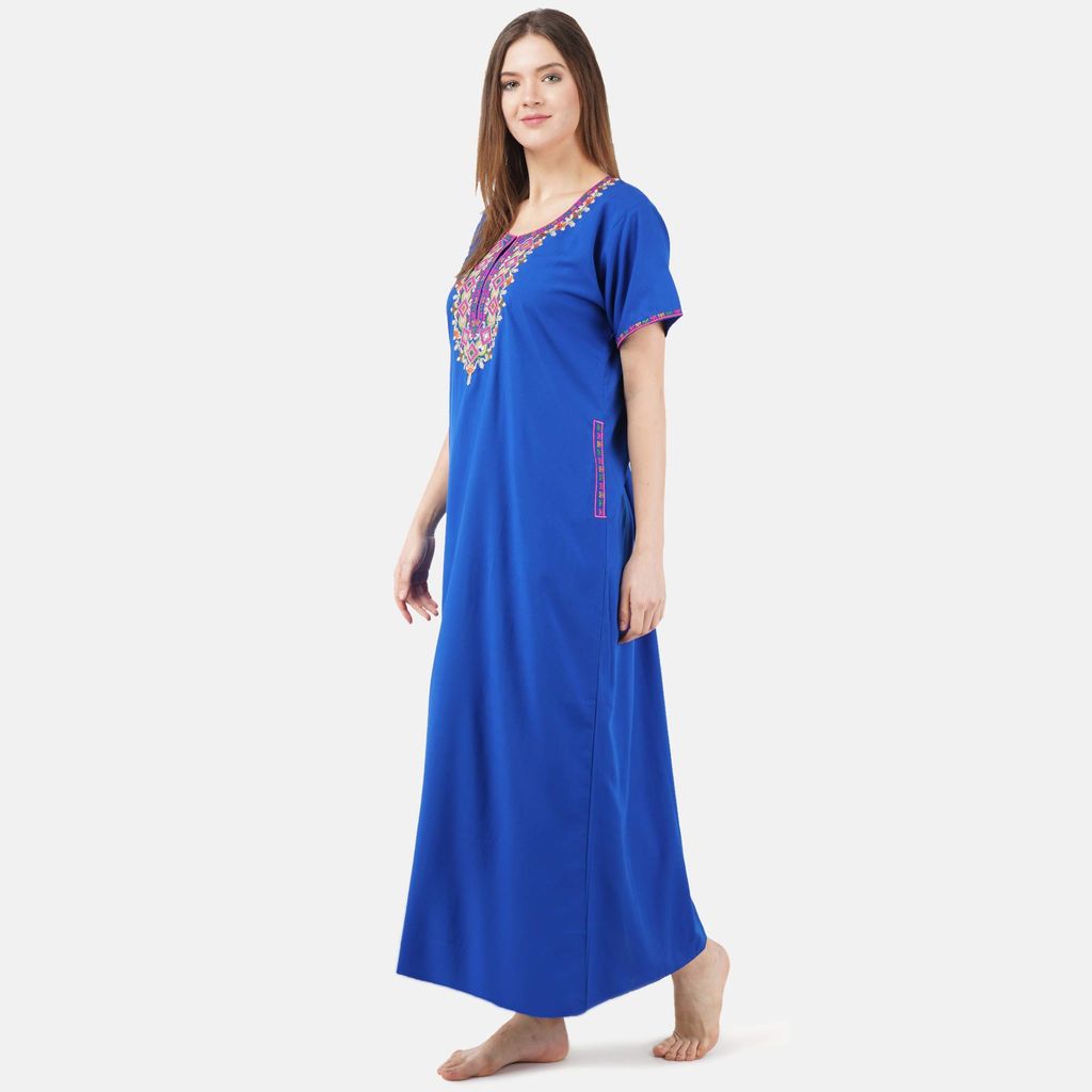 KOI lissybissy Diamond Shape Embroidered Nightgown