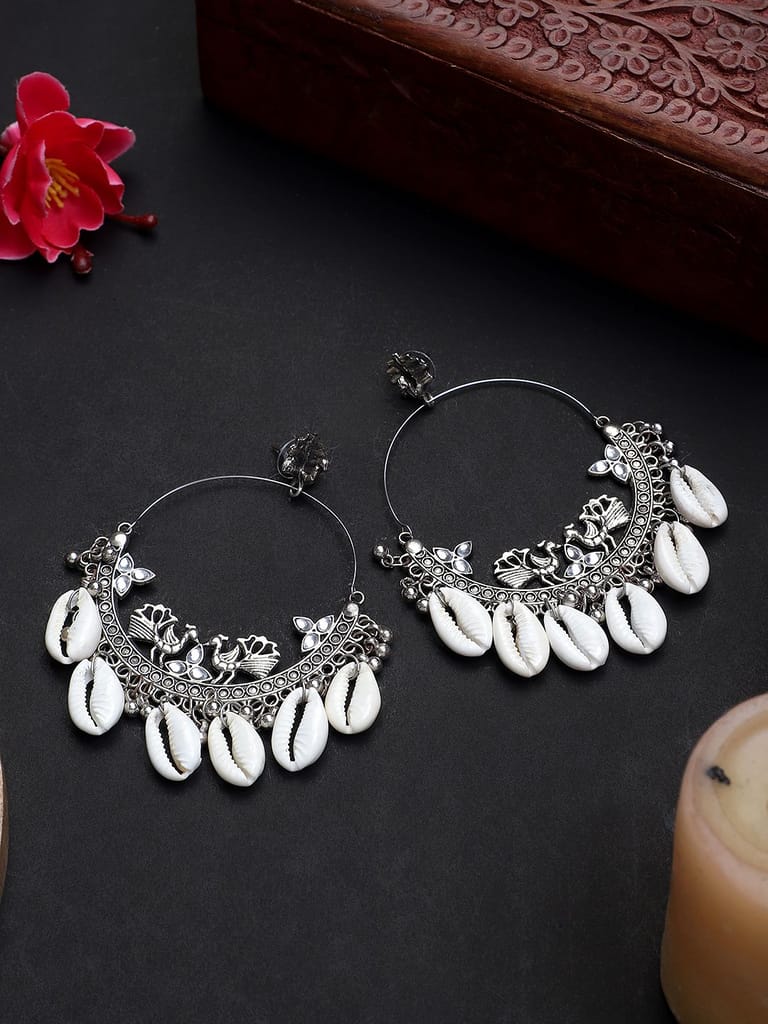 Oxidized Silver Color Shell Bali Earrings - Earrings | Buy online on ZillyBuy