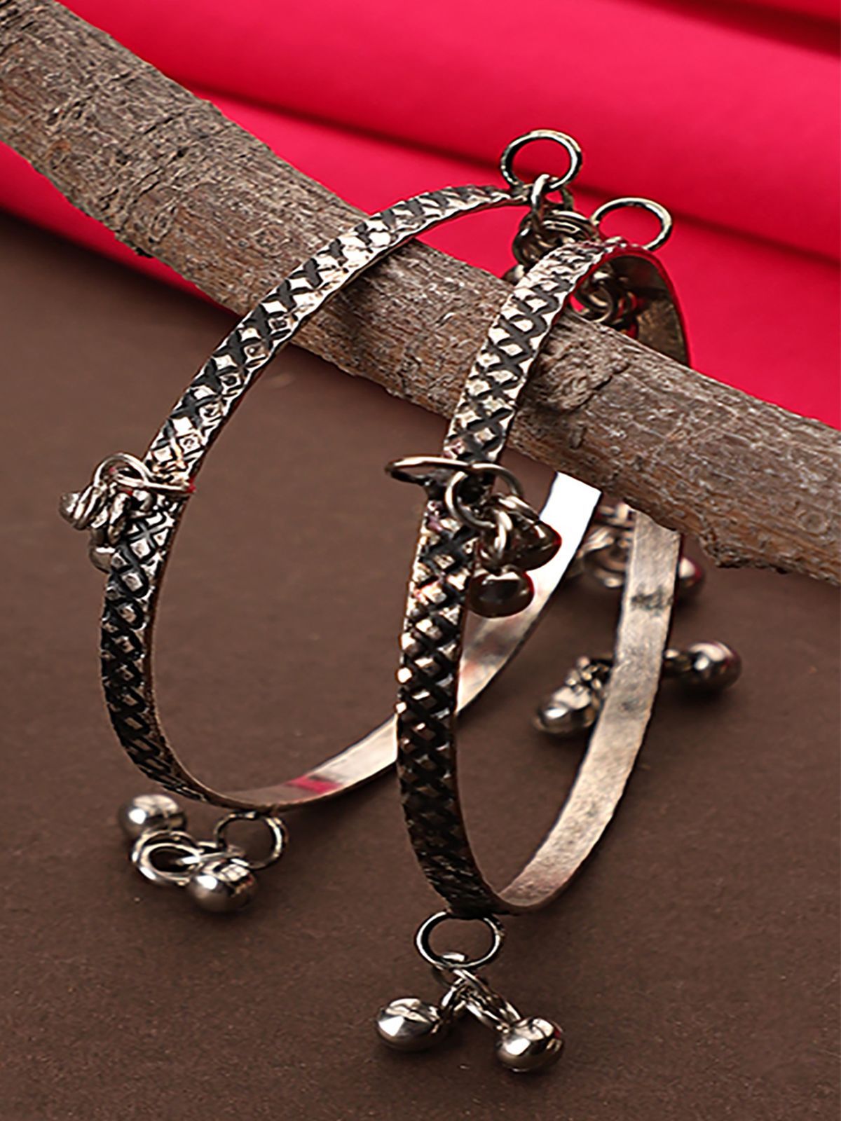 Cardinal Oxidized Silver Color Gungroo Bracelet size 2.6