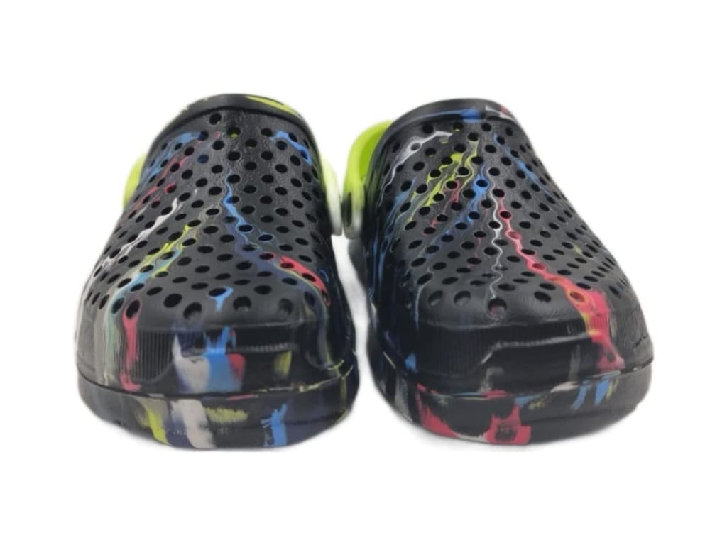 PUMPA Striped EVA Clogs for Mens with Elegant Look