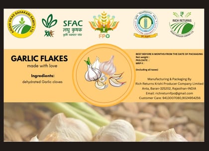 Garlic flakes Garlic flakes