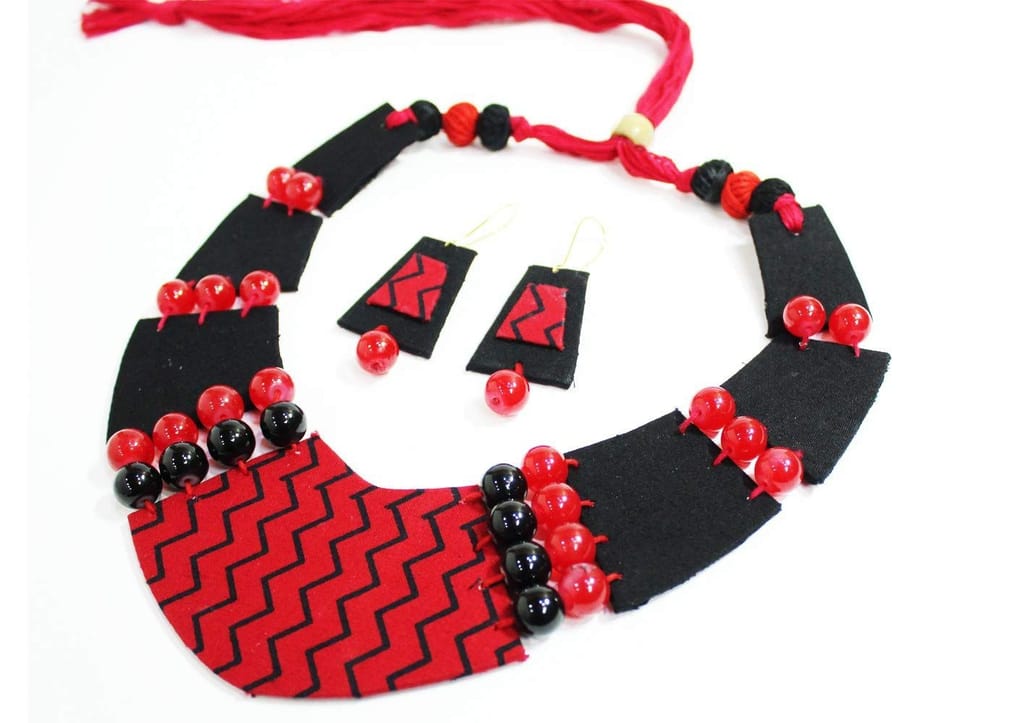 EKAM EK Fabric Printed Design Lightweight Black Necklace and Earring Jewellery Set for Women