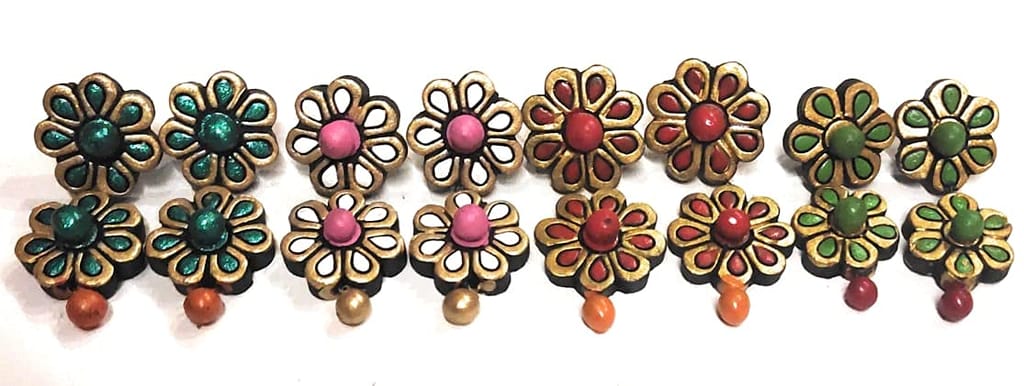 Le bijouxistic EKAM EK FLOWER SHAPED TERRACOTTA EARRING COMBO OF 4 PAIRS