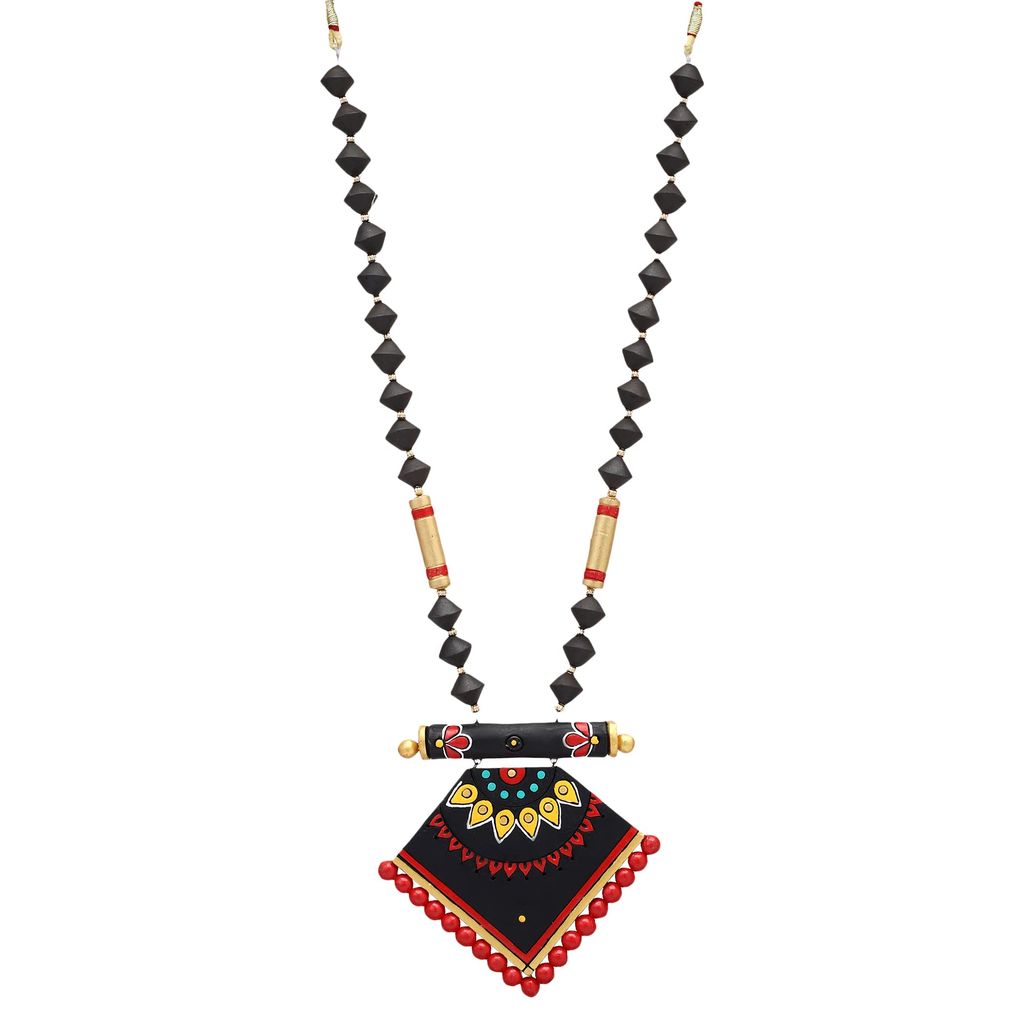 Le bijouxistic EKAM EK Rhombus necklace set with earrings for women in black and red