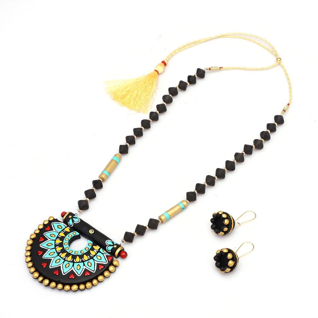 Le bijouxistic EKAM EK traditional pendent design necklace set with earrings for women in black and blue