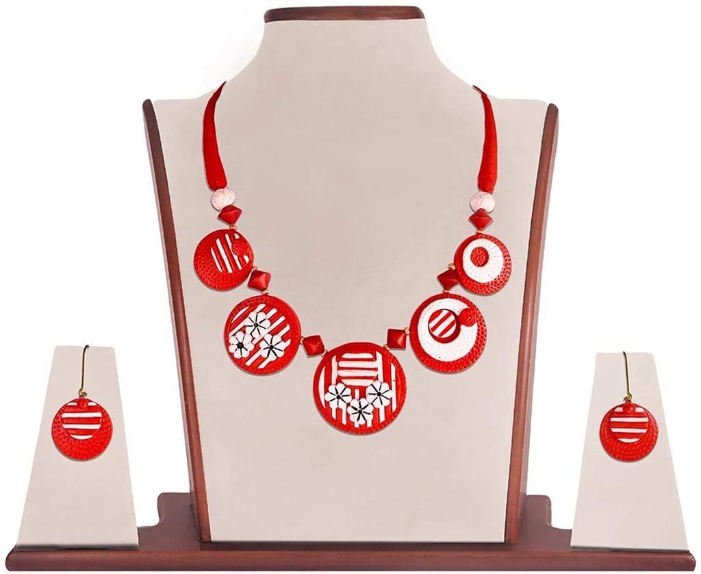 EKAM EK WHITE AND RED TERRACOTTA NECKLACE AND EARRINGS FOR GIRLS AND WOMEN FOR CASUAL AND FORMAL WEAR FOR SUIT, SAREE AND SKIRTS