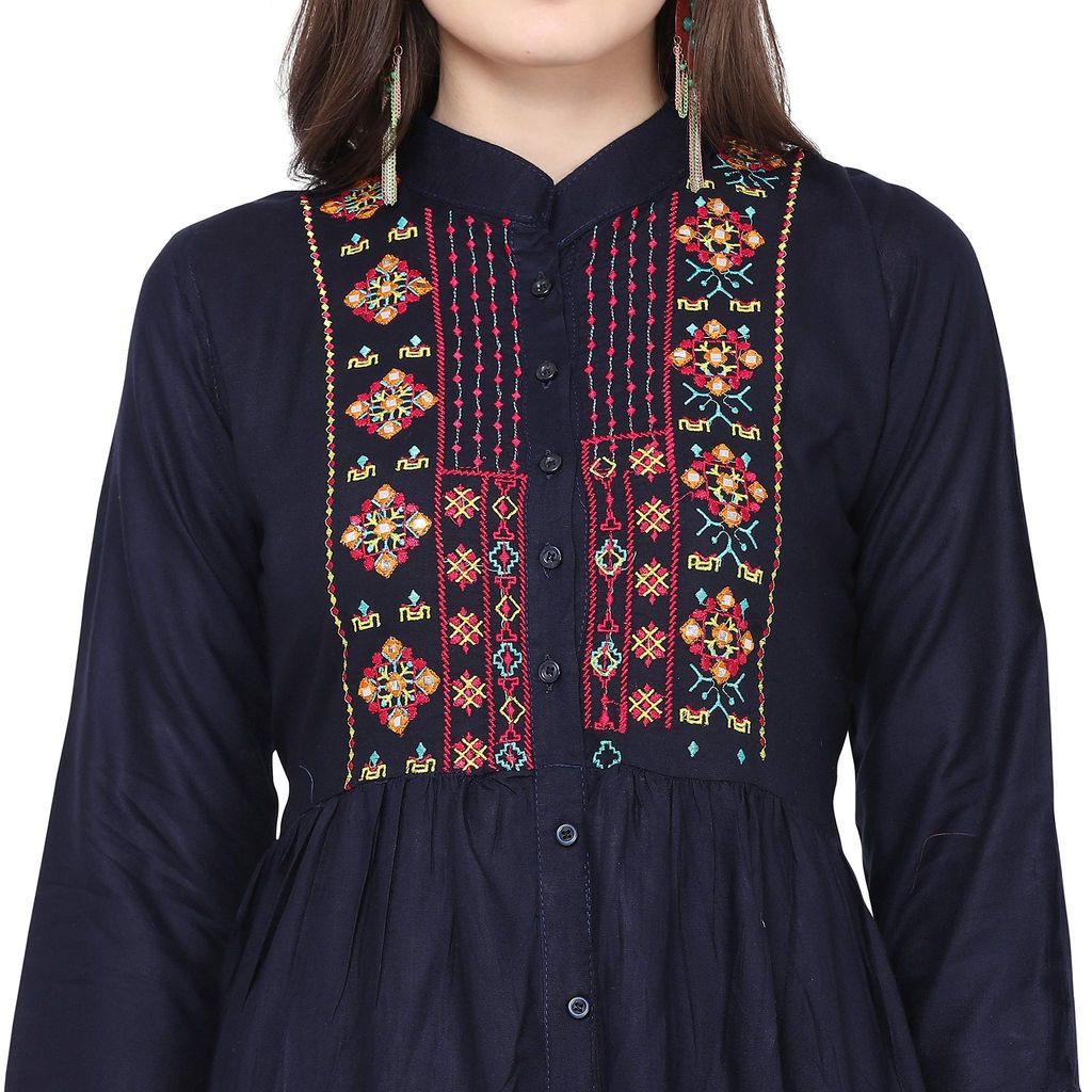 Florence Women's Rayon Straight Kurta