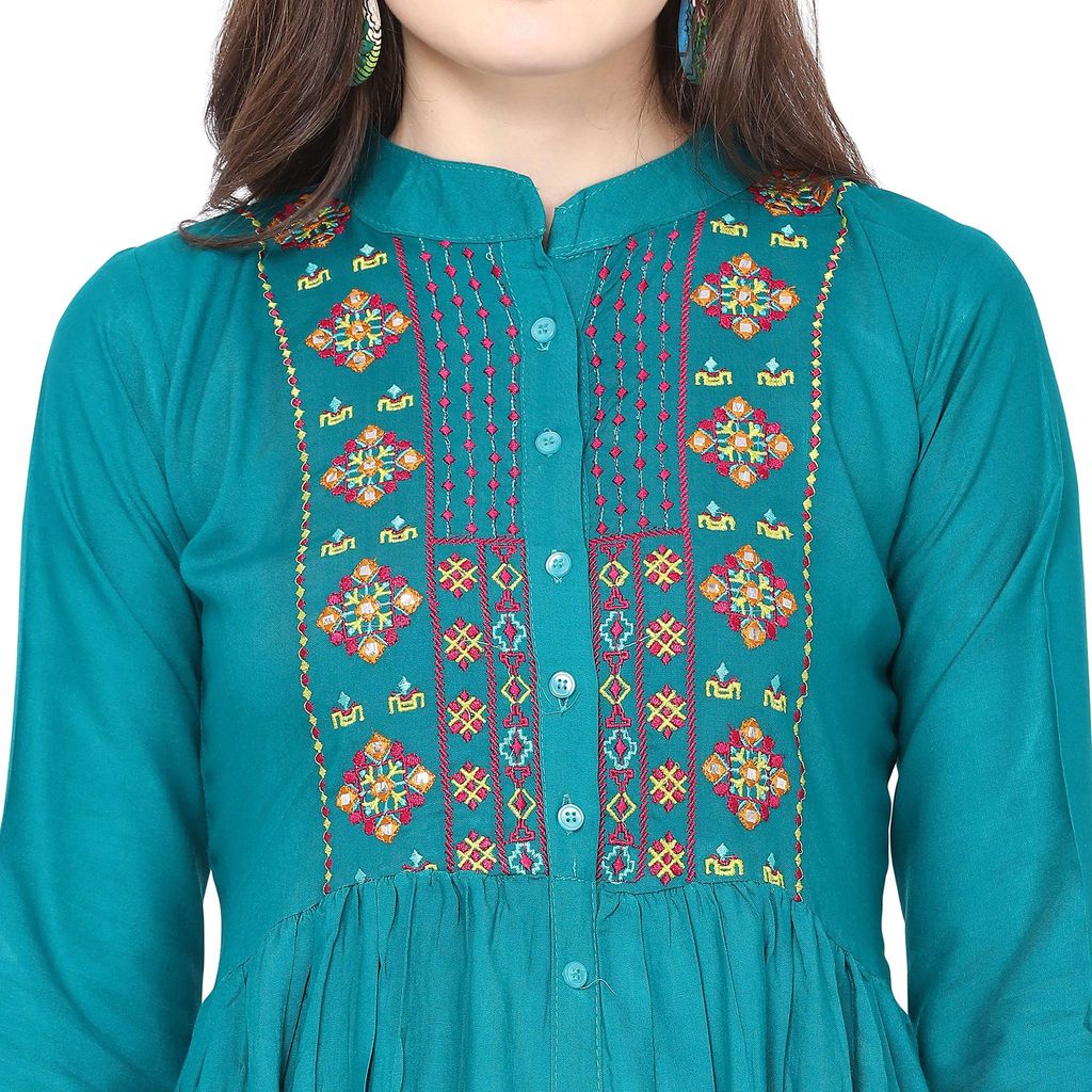 Florence Women's Rayon Straight Kurta