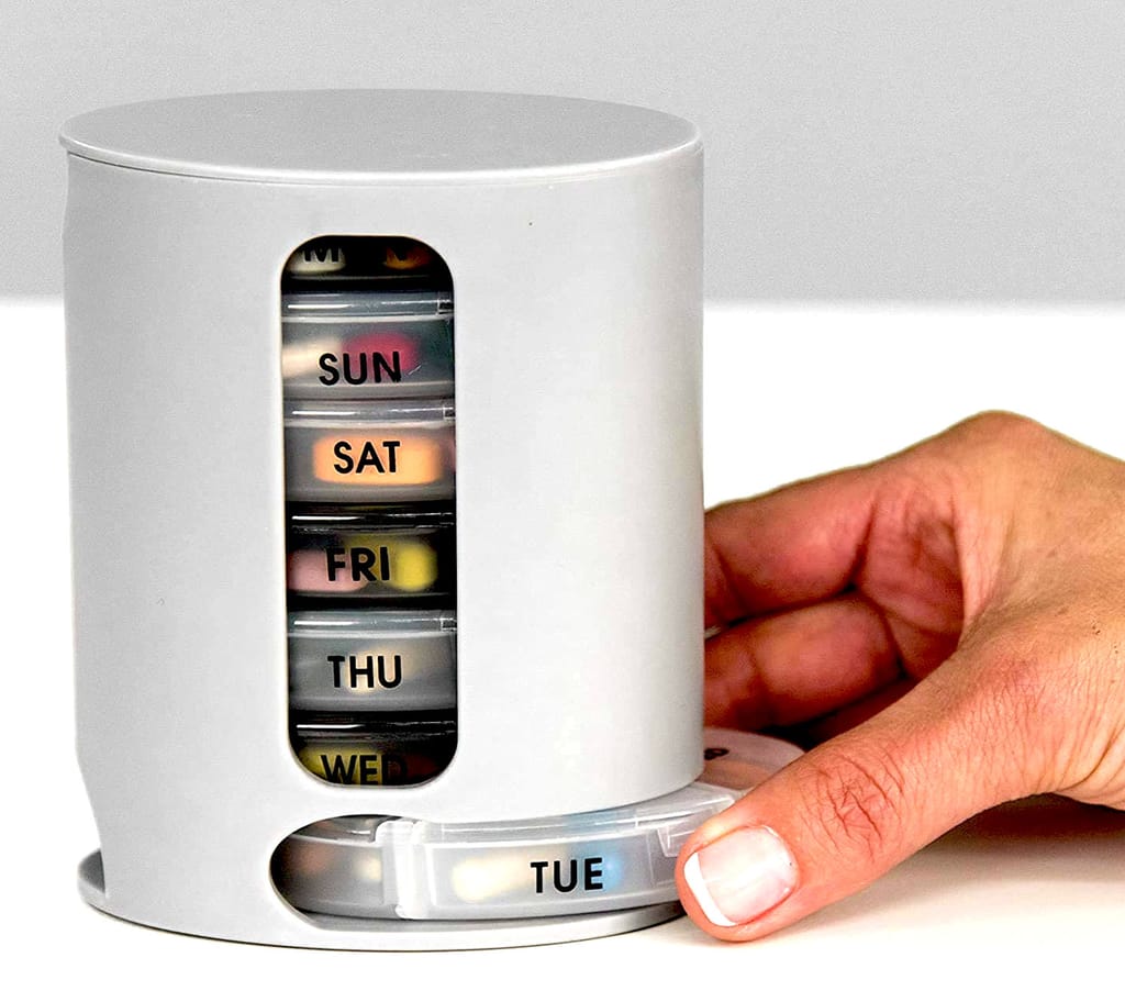 ZURU BUNCH Pill Pro Navi 7 Day Weekly Tablet Medicine Storage Box With 4 Compartments/Pill Dispenser