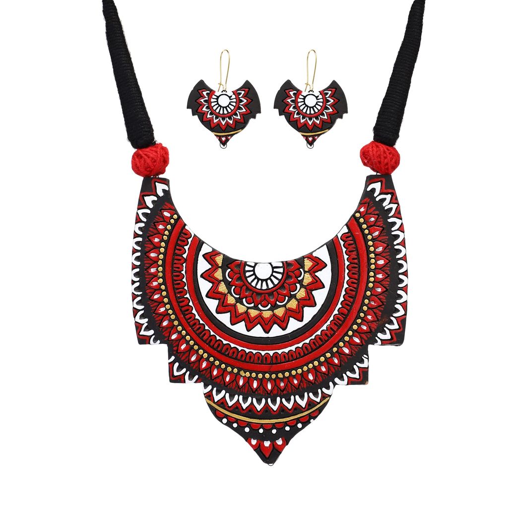 Le bijouxistic EKAM EK AMdala inspired necklace set with earrinsg for women