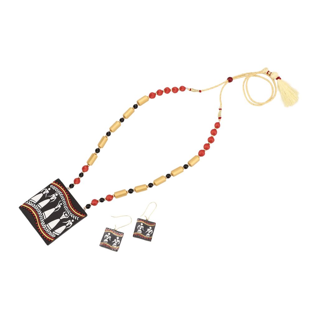 Le bijouxistic EKAM EK TERRACOTTA NECKLACE SET WITH EARRINGS IN WARLI DESIGN WITH BLACK BACKGROUND FOR WOMEN AND GIRLS FOR CASUAL AND FORMAL OCCASION