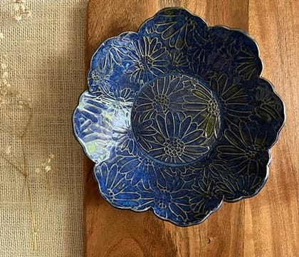 Handmade Ceramic textured bowl - Large Handmade Ceramic textured bowl - Large