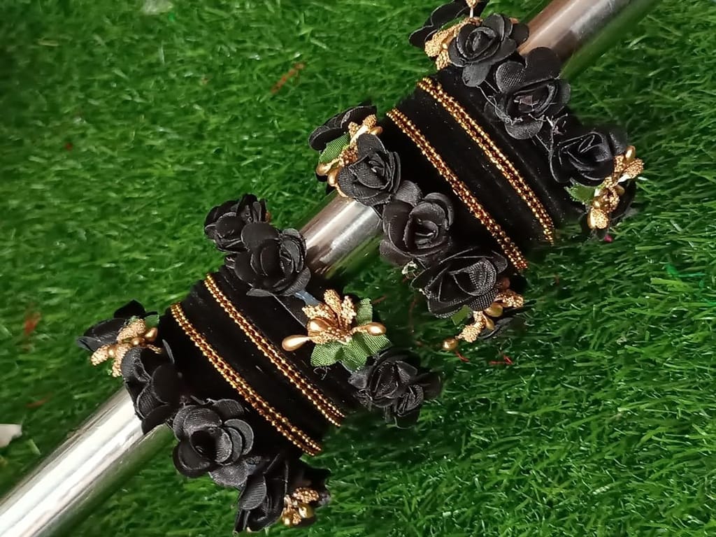 Velvet Flower ball Chain Bangles