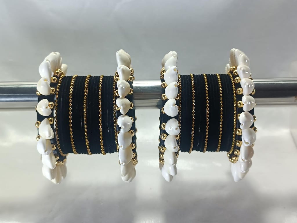 Kodi Velvet Ballchain