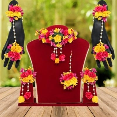 Flower haldi Chaukhar set
