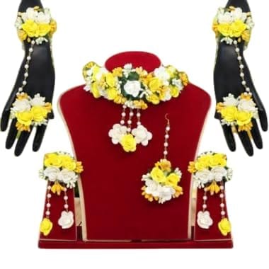 Flower haldi Chaukhar set