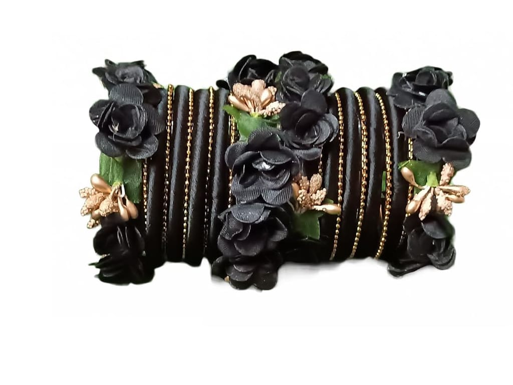 Thread flower ball chain