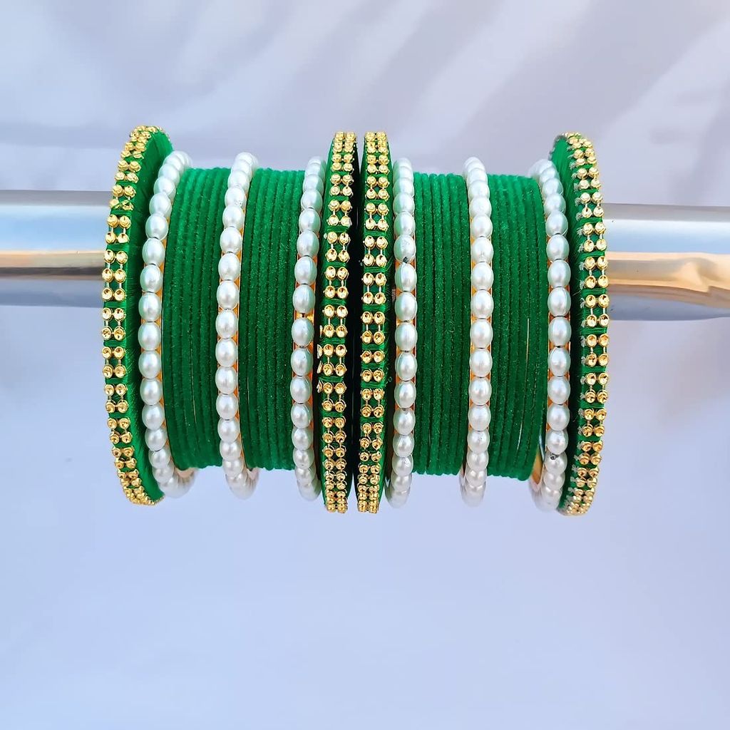 Elegant Alloy Women & Girl's Bagdi Velvet Pearl Moti Bangles | Alloy Bangles for Women | Bagdi Bangles | Moti Bangles | Women's Jewelry | Girls Jewelry | Traditional Indian Bangles