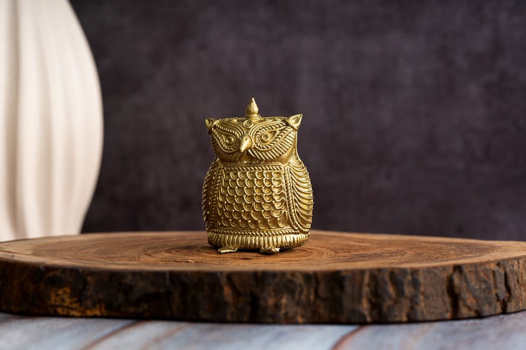 SOWPEACE Handcrafted dhokra Art OWL “Bliss at Your Watch” Brass showpiece, Premium Artisan Made Tabletop Home Decor for Living R