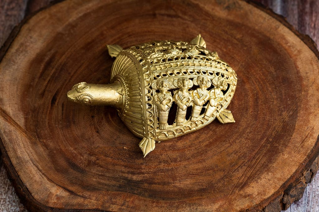 SOWPEACE Handcrafted dhokra Art Tortoise or Turtle “goodluck Snapper” Brass showpiece, Premium Artisan Made Tabletop Home Decor for Living R