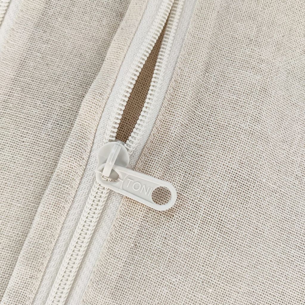 Forever Cotton Saree Covers with Zipper ( YKK make) for Travelling and Wardrobe Organizing ( Set of 5) 16 inch by 14 inch.