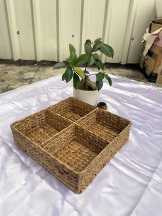WATER HYACINTH ORGANISER TRAY